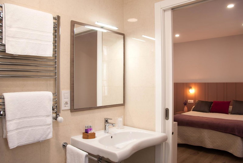 Linares Rooms Santiago, Santiago de Compostela, Spain