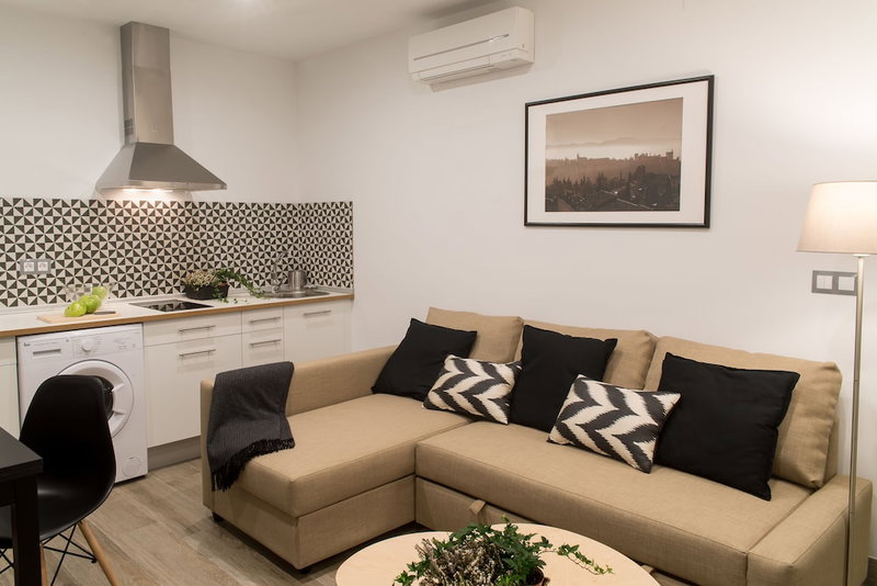 Apartamentos Campo del Príncipe, Granada, Spain