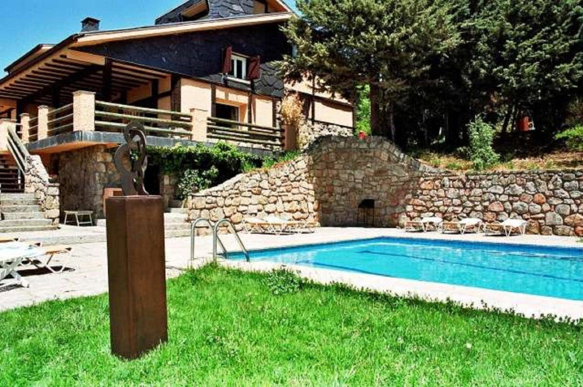 Hotel · Casona De Navalmedio, Cercedilla
