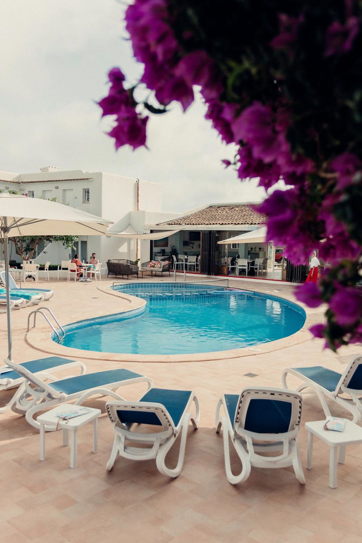 Hotel d'Or, Spain