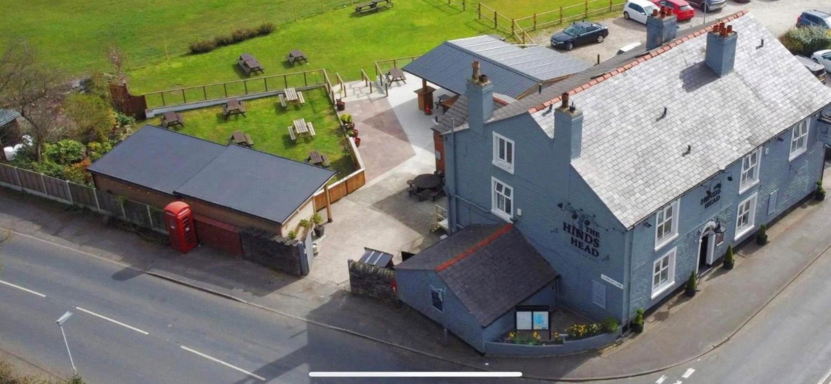 Hotel · The Hinds Head Hotel, Chorley