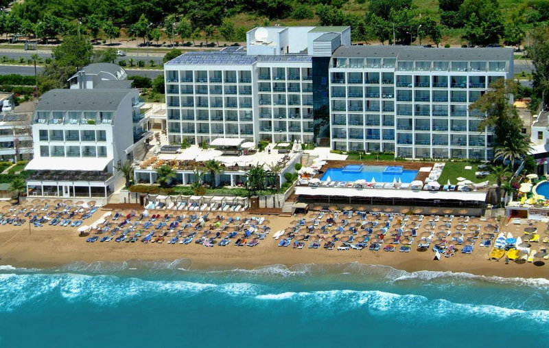 Yalihan Una, Avsallar, Turkey
