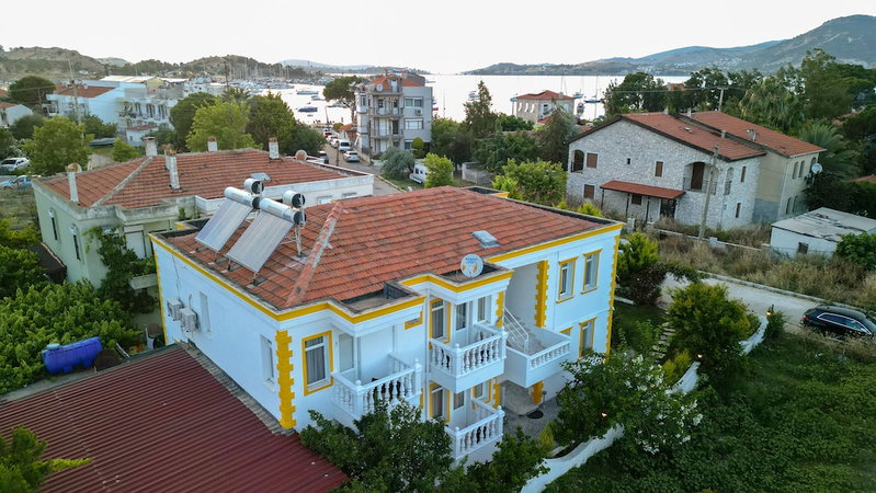 Limon Pansiyon, Foça, Turkey