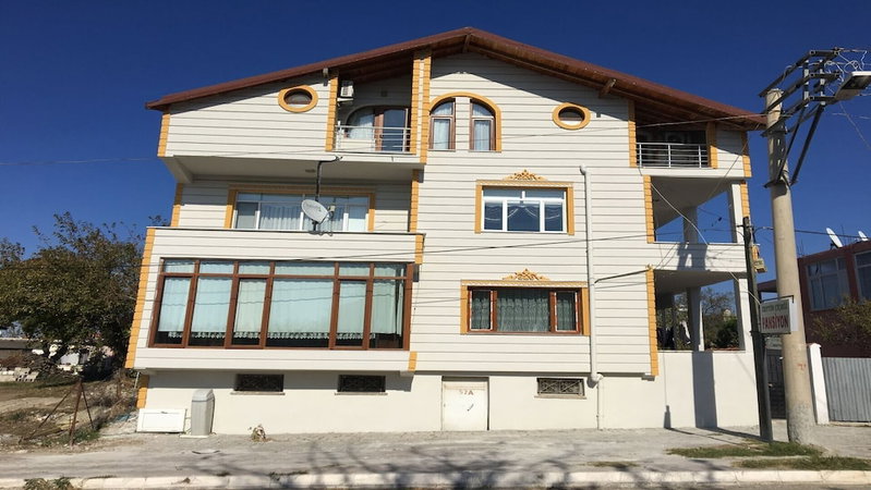 Zeytin Cicegi Pansiyon, Ezine, Turkey