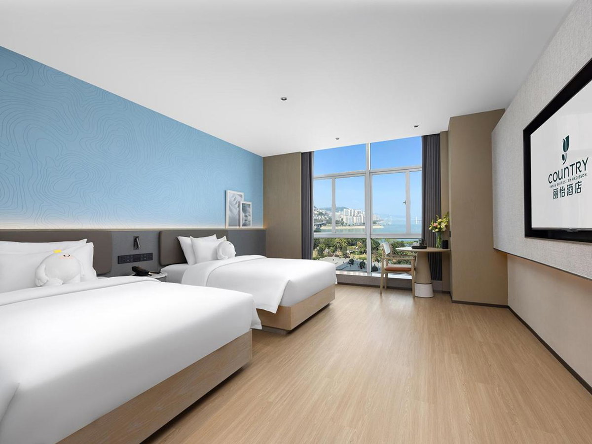 Country Inn & Suite by Radisson, Chongqing Wanzhou Wanda Plaza, China