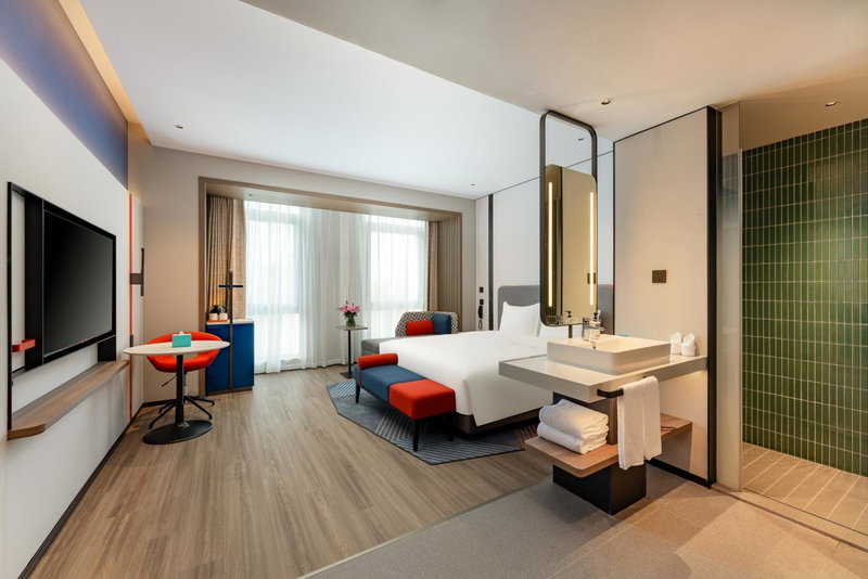 Holiday Inn Express Haimen City Center by IHG, Haimen, China
