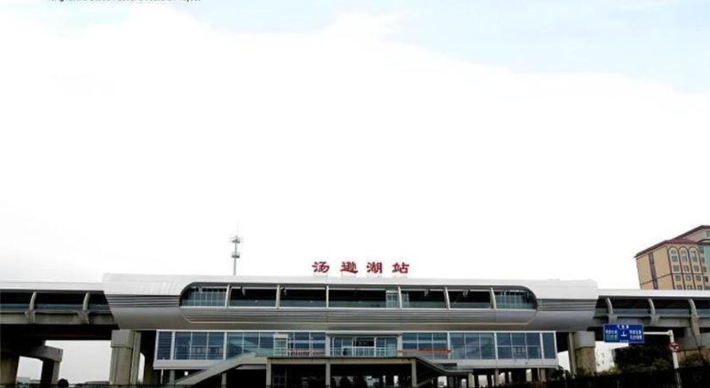 City Comfort Inn Wuhan Guanggu Minzhu Avenue NO.1 Middle School Affiliated to CCNU, Wuhan, China