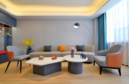 R Royalss Hotel, Yulin Yuxing Square, Yulin, China