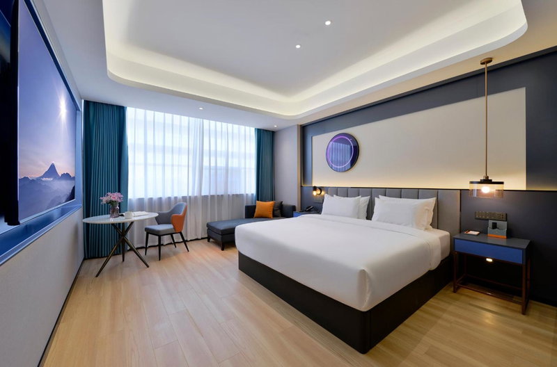 R Royalss Hotel, Yulin Yuxing Square, Yulin, China