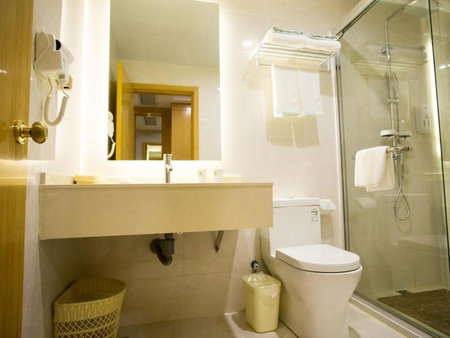 GreenTree Inn Nantong Rugao Jiang'an Town Xin Jiang An Square Hotel, Nantong, China