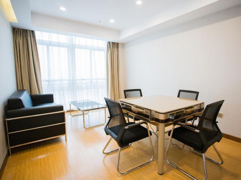 GreenTree Inn Nantong Rugao Jiang'an Town Xin Jiang An Square Hotel, Nantong, China