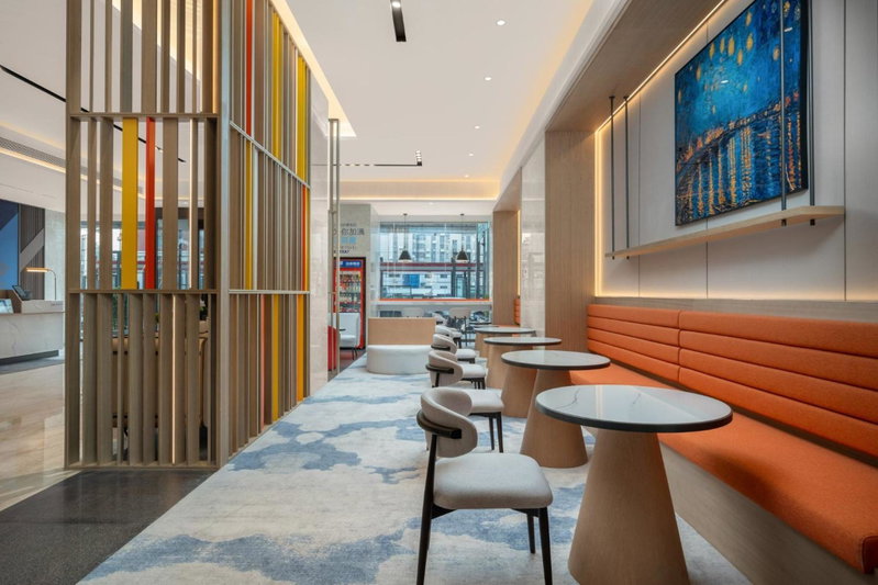Holiday Inn Express Zhengzhou Nongye Road by IHG, Zhengzhou, China