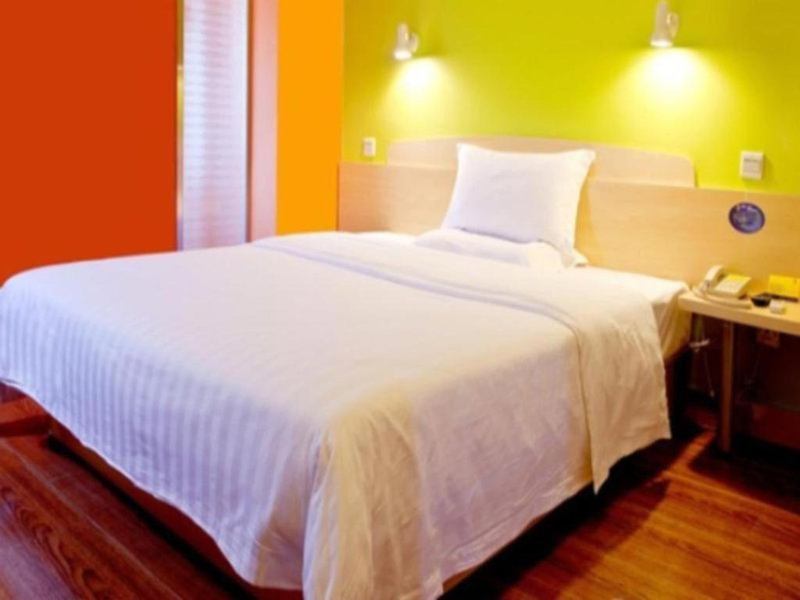 7 Days Inn Guangzhou South Station Chimelong Qifu Xincun, Guangzhou, China