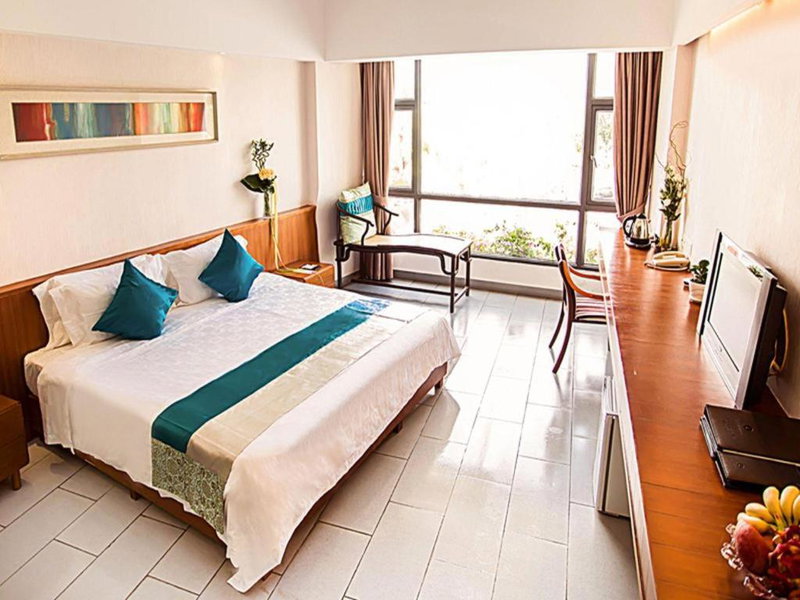 Sanya Luyi Sea View Hotel, Sanya, China