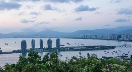Sanya Luyi Sea View Hotel, Sanya, China