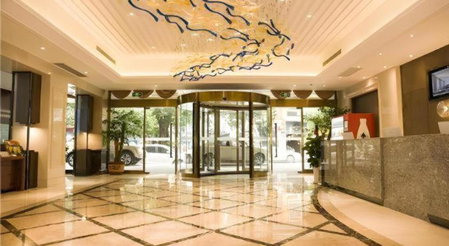 Borrman Hotel Guilin Two Rivers and Four Lakes Elephant Hill Park, Guilin, China