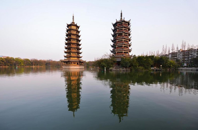 Borrman Hotel Guilin Two Rivers and Four Lakes Elephant Hill Park, Guilin, China