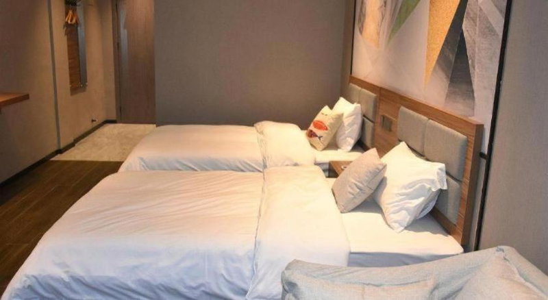 Shell Hotel Kaifeng Jin'an Road Bianxihu Wanda Plaza, Kaifeng, China