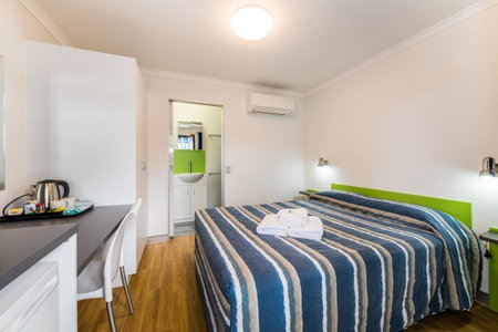Jolly Swagman Acccommodation Park, Toowoomba, Australia