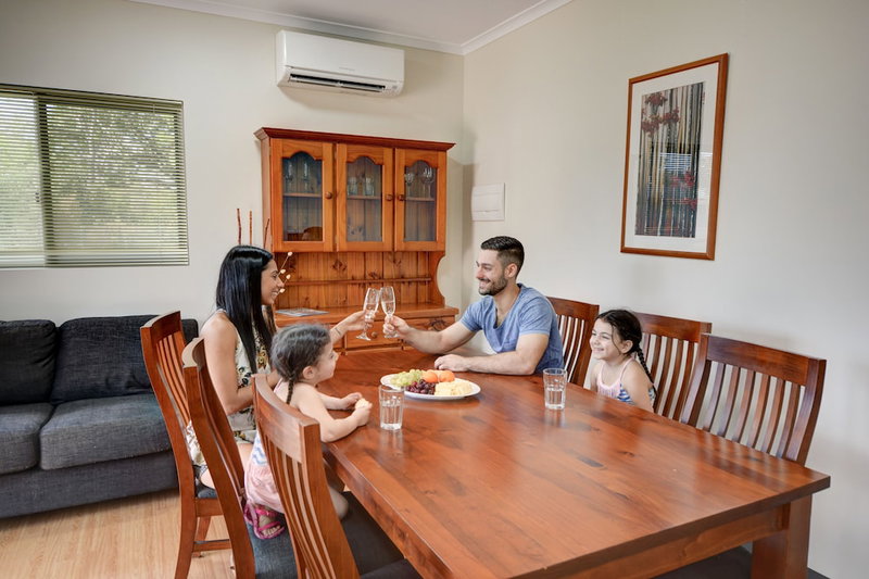 Hidden Valley Holiday Park, Berrimah, Australia