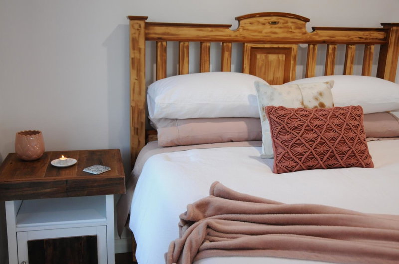 Wagtail Nest Country Retreat - Longford Vic 3851, Sale, Australia
