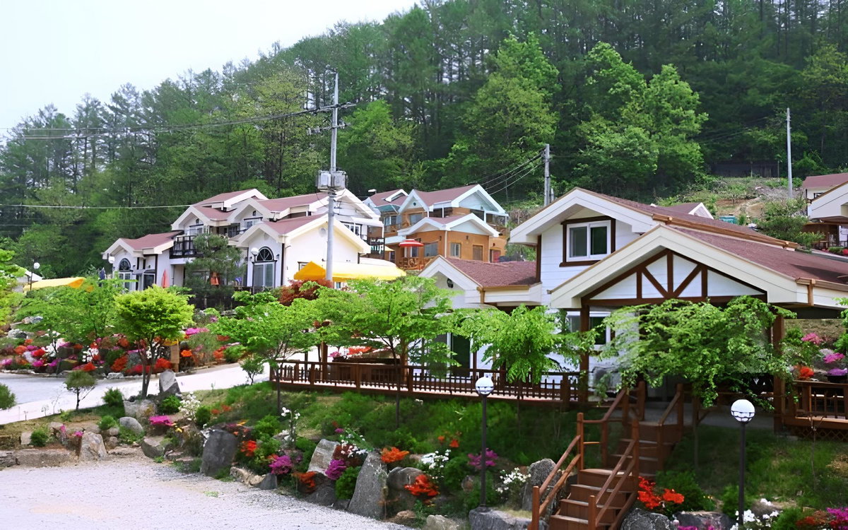 Goesan Hwayang Hwangto Pension, South Korea
