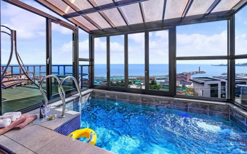 Pohang Unipool Villa, Pohang, South Korea