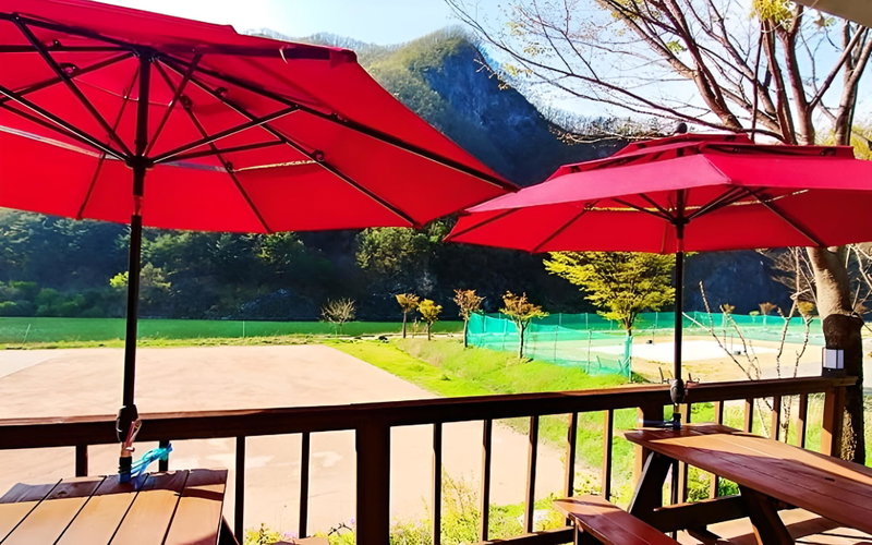 Youngwol River and Stars Pension, Yeongwol, South Korea