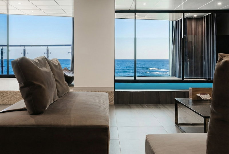 Sokcho W Spa Poolvilla, Sokcho, South Korea