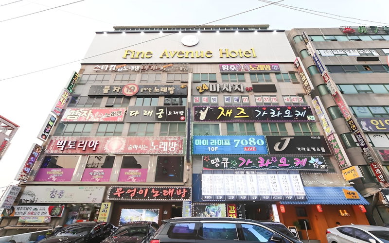 Changwon Bongok-dong Fine Avenue Hotel, Changwon, South Korea