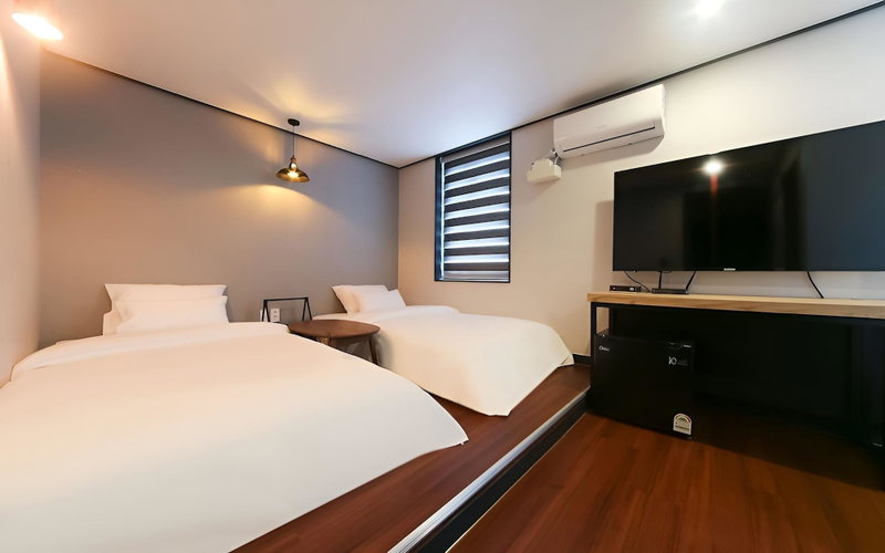 Changwon Bongok-dong Fine Avenue Hotel, Changwon, South Korea