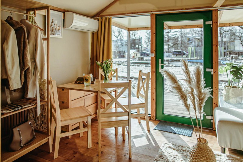 Herbals Glamping Mielno - domki nad jeziorem i morzem, Mielno, Poland