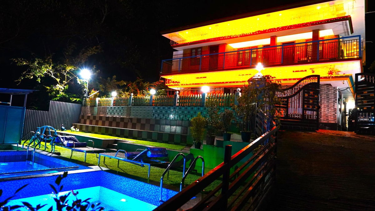 Hotel · Arabian Nights Munnar,Family Villa with Pool, Munnar