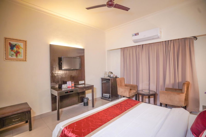 Hotel Swarn Towers, Bareilly, India