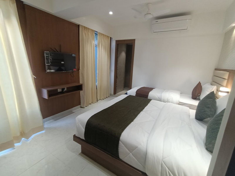 Hotel Pearl Residency Thane, Thane, India