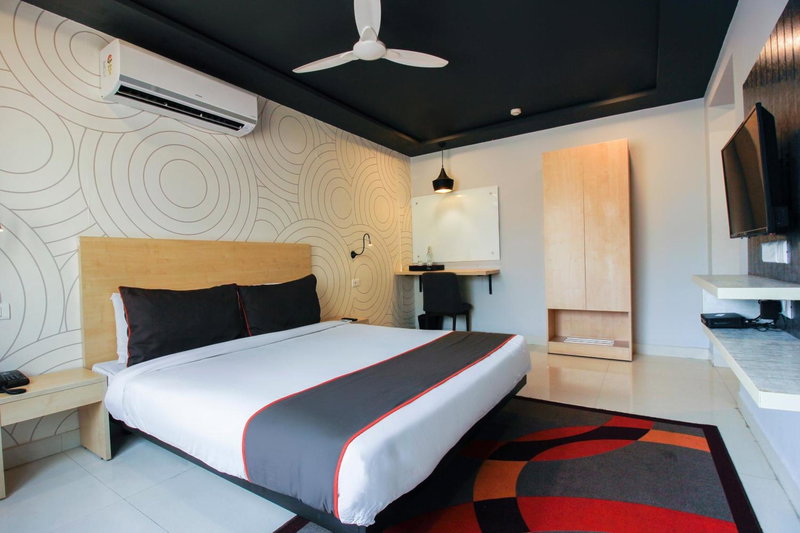 Super Townhouse Hi Tech City Hyderabad, Hyderabad, India