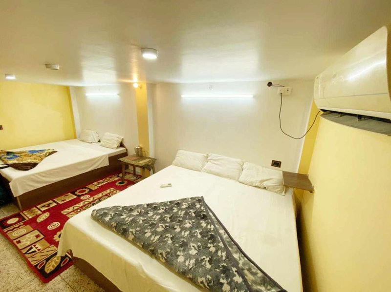 Ganga Guest House, Varanasi, India
