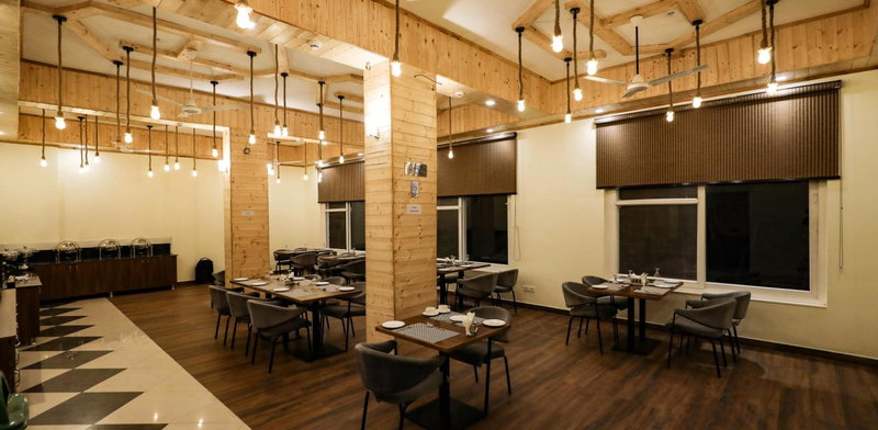 Hotel Le Halcyon Kasauli, Solan, India