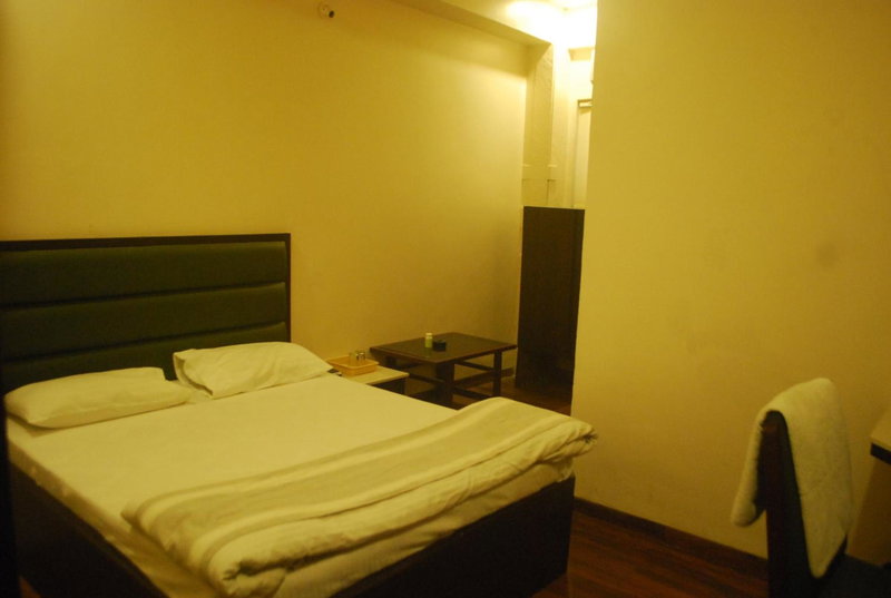 Hotel New Sunder, Indore, India