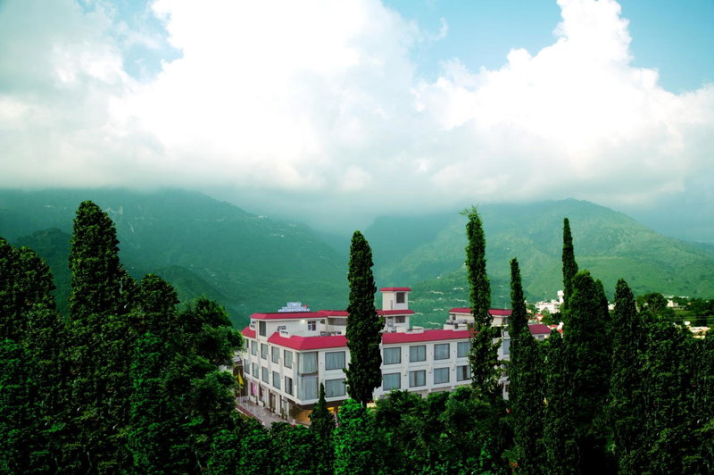 The Vaishnodevi Sarovar Portico, Katra, India