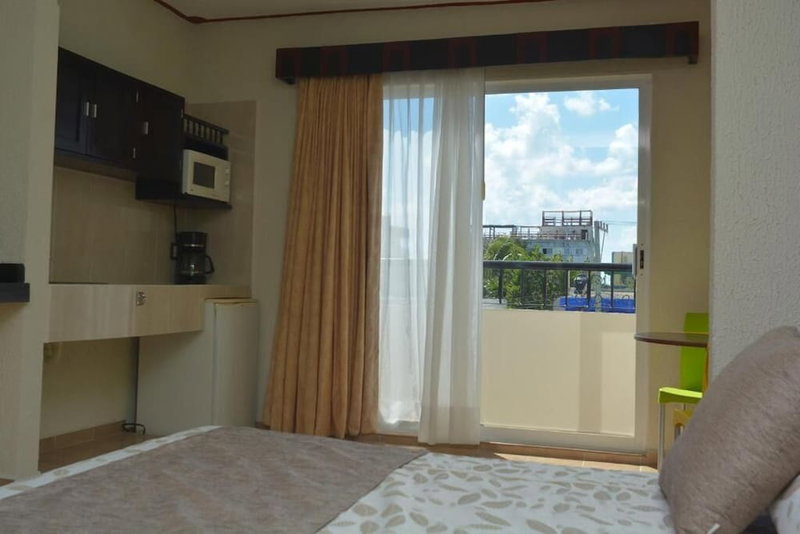 Suites Los Arcos, Isla Mujeres, Mexico