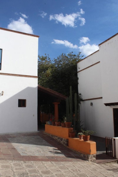 LAS ALAMEDAS Departamentos céntricos con estacionamiento privado, Guanajuato, Mexico