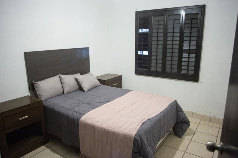 Casa Genova, casa amplia y comoda, terraza privada, Ciudad Juárez, Mexico