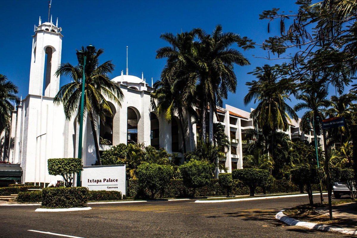 Ixtapa Palace, Mexico