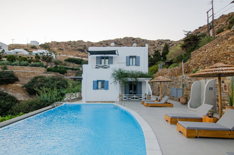 Gianemma Luxury Apartments, Mylopotas, Greece