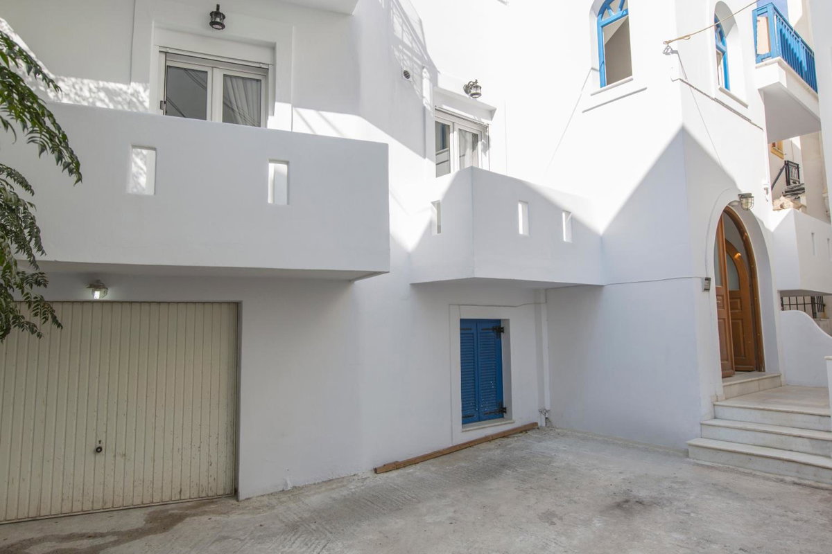 Eudaimonia, Greece