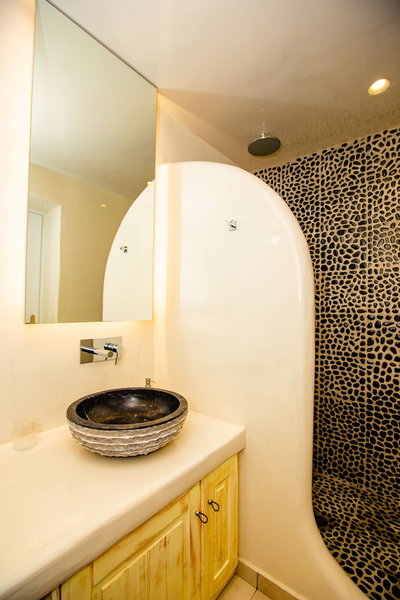Perla Nera Suites, Santorini, Greece