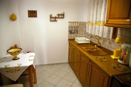 Avlonitis Rooms, Parga, Greece
