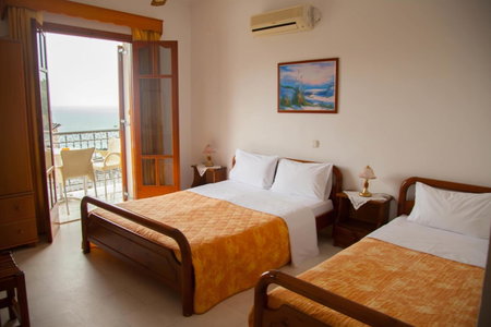 Avlonitis Rooms, Parga, Greece