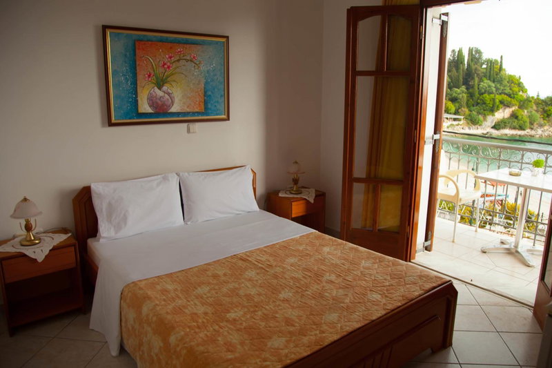 Avlonitis Rooms, Parga, Greece
